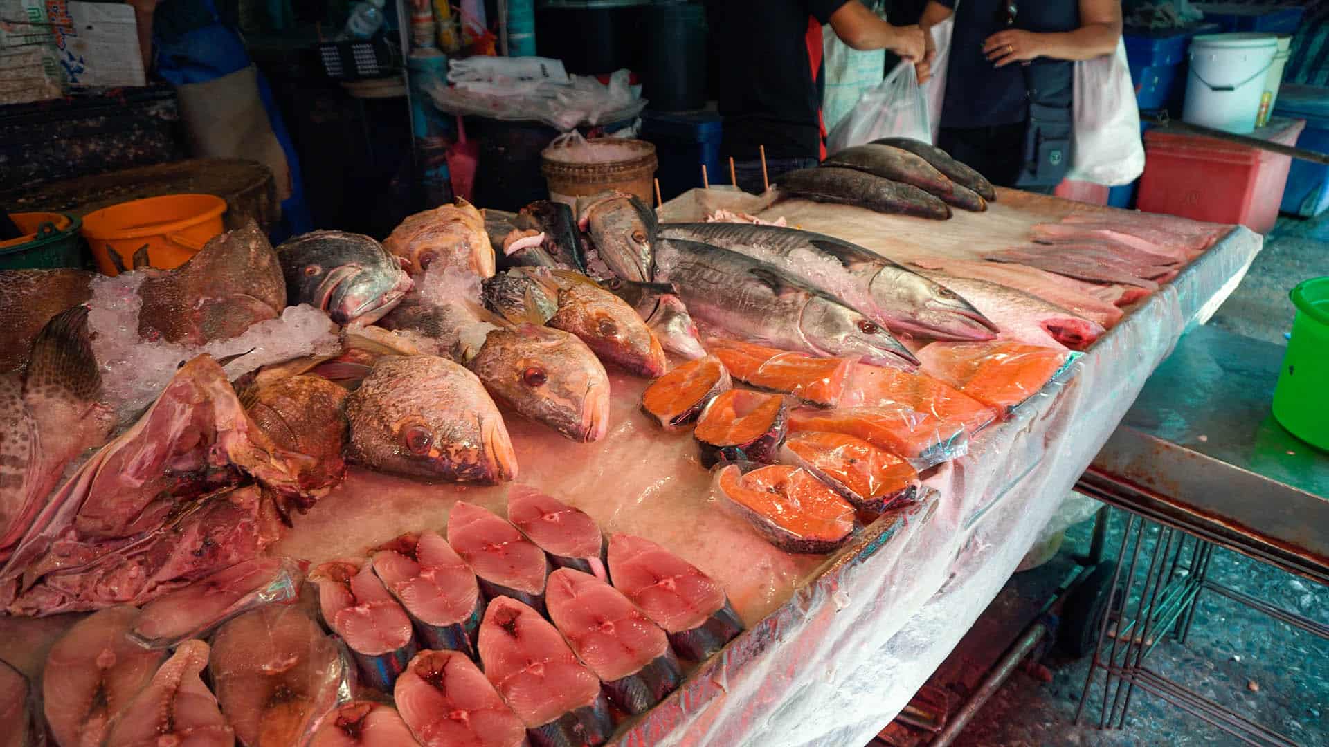 Fisch am Khlong Toey Market Bangkok